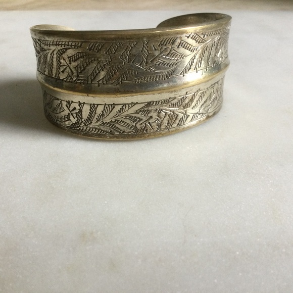 Vintage Silver & Brass Etched Cuff Bracelet - Picture 3 of 6